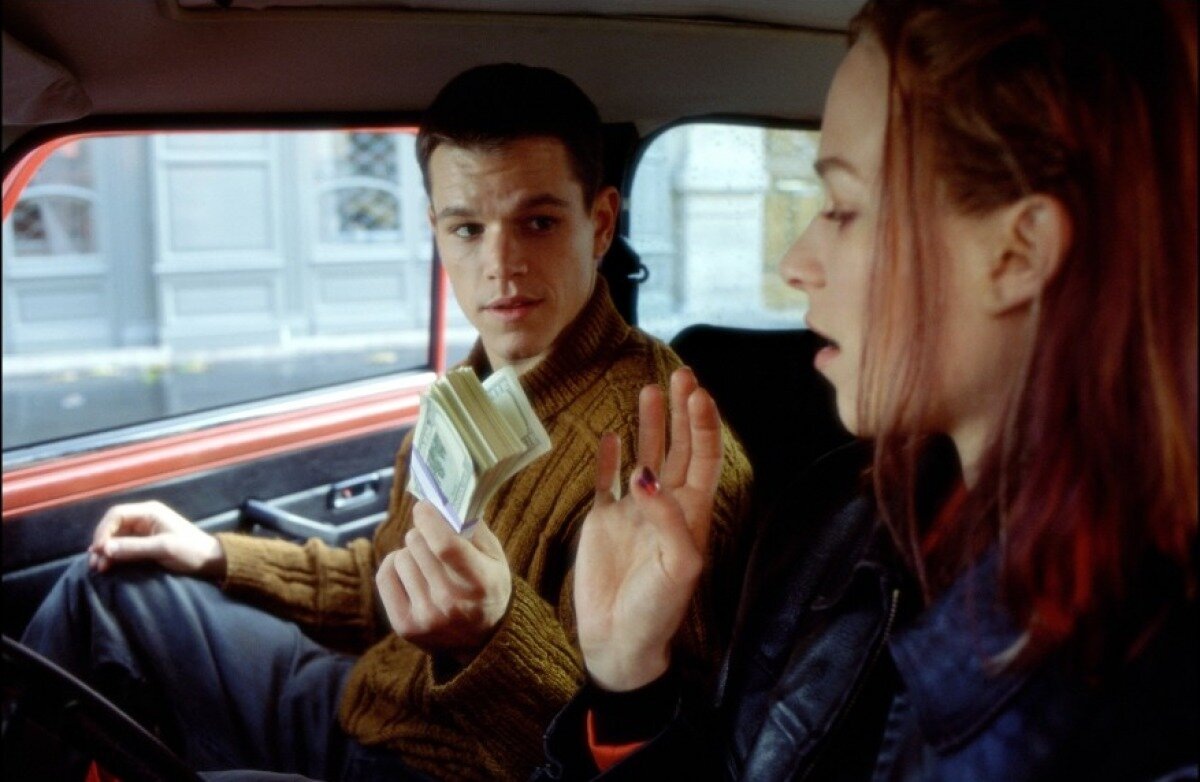 Передаёт за проезд или за алименты? узнаем только, если посмотрим фильм