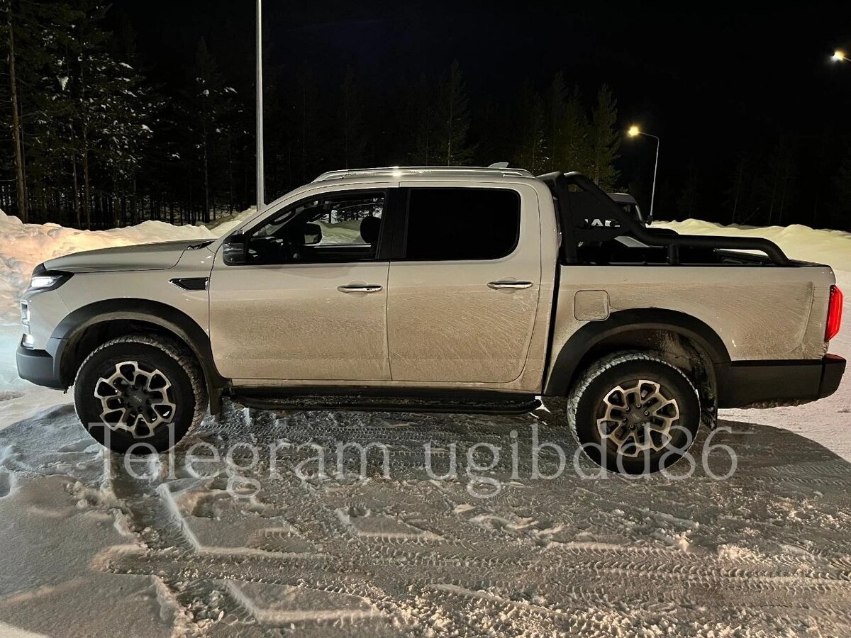    В Югре за сутки в автоавариях пострадали двое детей