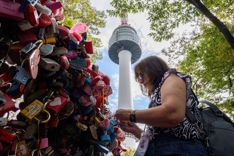Многие иностранцы обязательно посещают только Сеул
