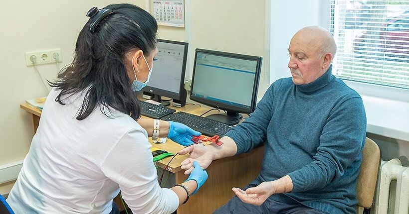 Диспансеризация всё чаще помогает выявить болезни на ранней стадии.