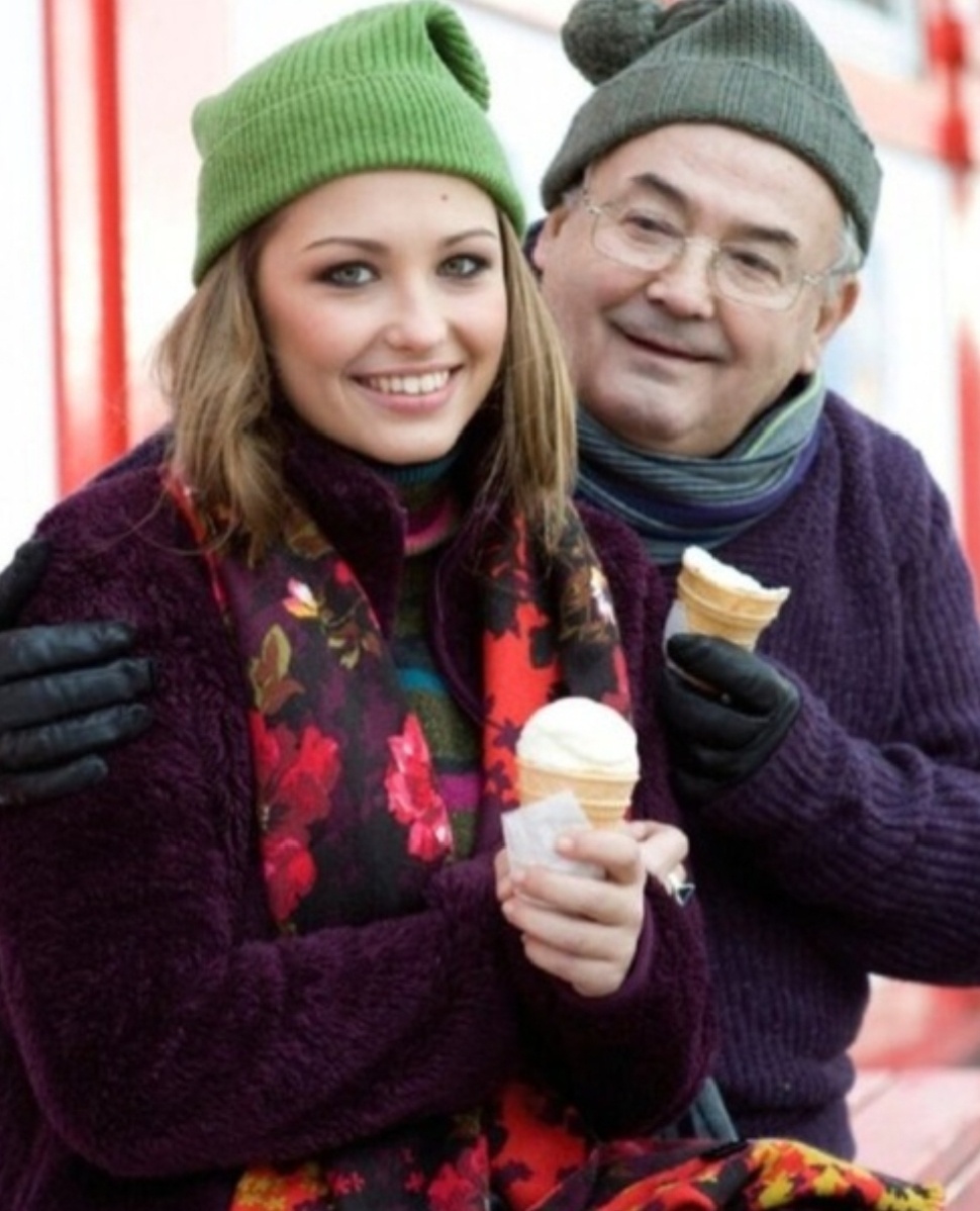 Всеволод Шиловский с внучкой Аглаей