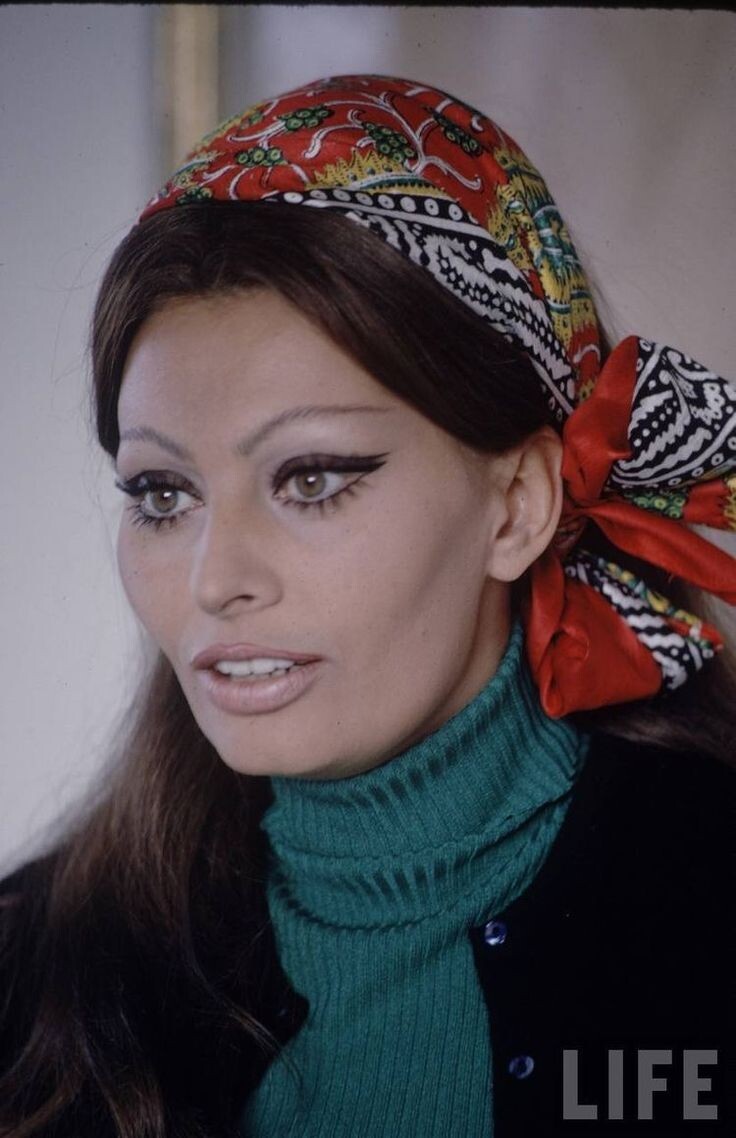 Софи Лорен глаза