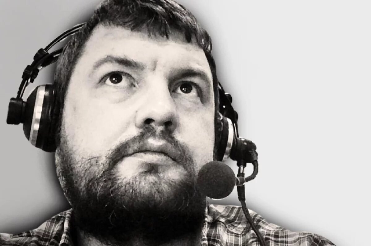    Одну из версий избиения комментатора Скворцова озвучили в Новосибирске