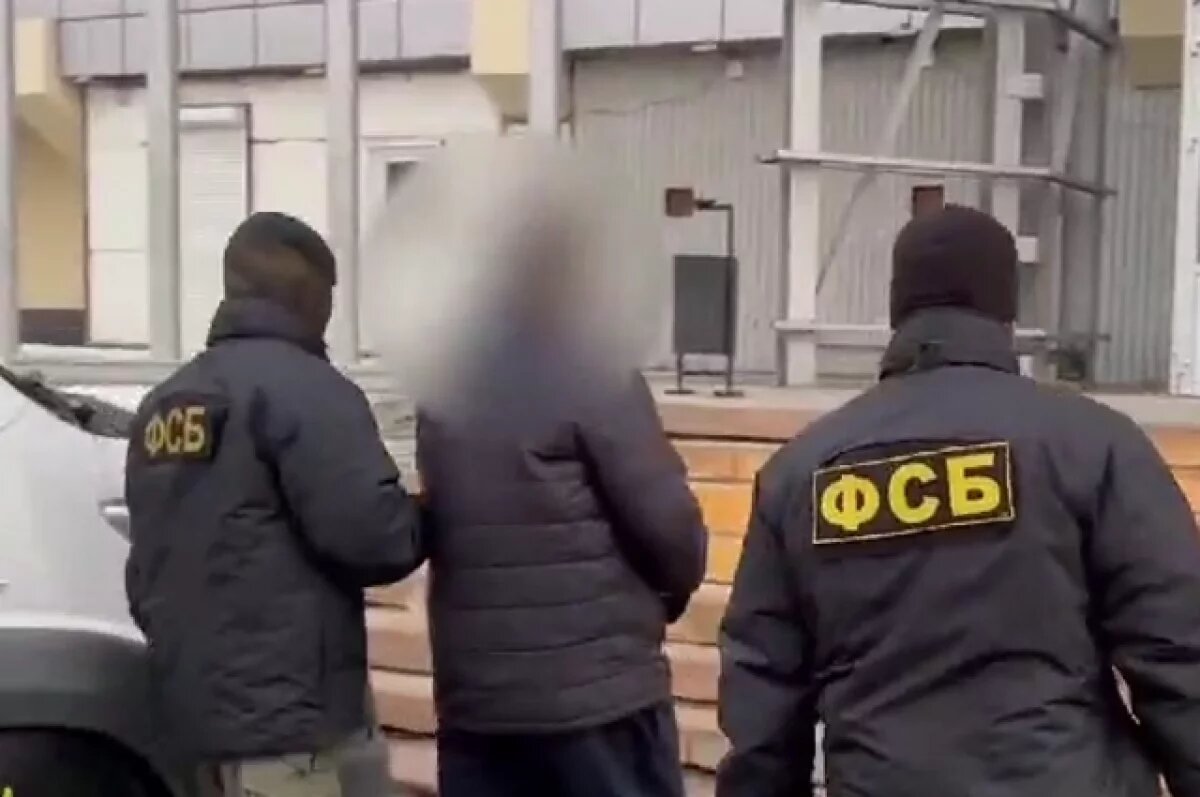    Директора хоккейной школы в Челябинске задержали по делу о взятке