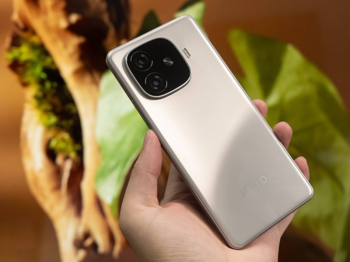    Дата премьеры и главные особенности iQOO подтверждены производителем