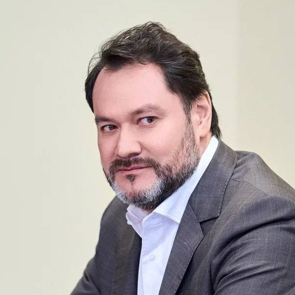     Утвержден план празднования 125-летия Ивана Козловского