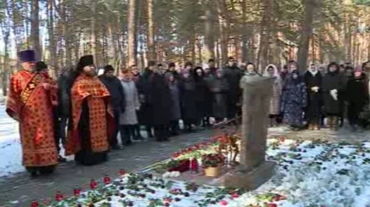    Куряне почтили память пострадавших за православную веру