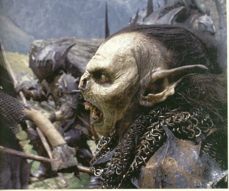 Орки. Кадр из фильма "Властелин колец".