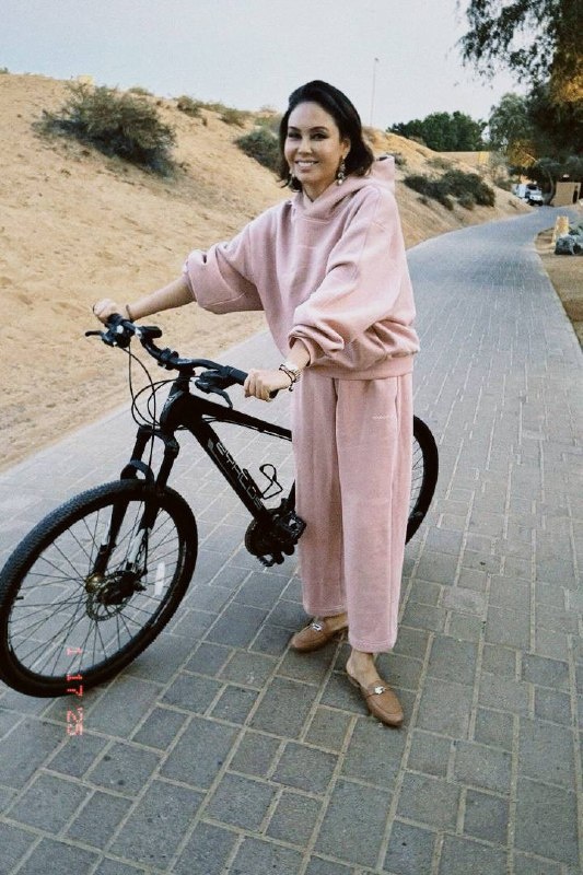 Ляйсан Утяшева, фото из официального телеграм-канала