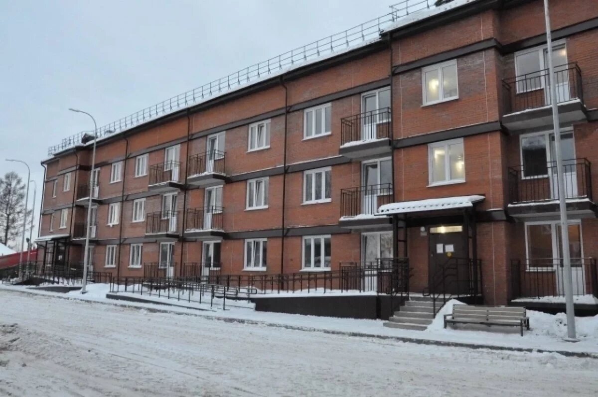    Долгожданный дом на 60 квартир построили в Подтесово для переселенцев