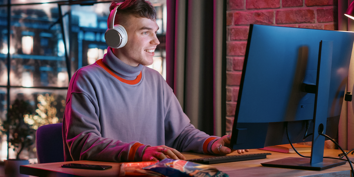 "Подсолнечные семечки поддерживают концентрацию и энергию геймеров, помогая им оставаться на пике производительности в киберспорте."