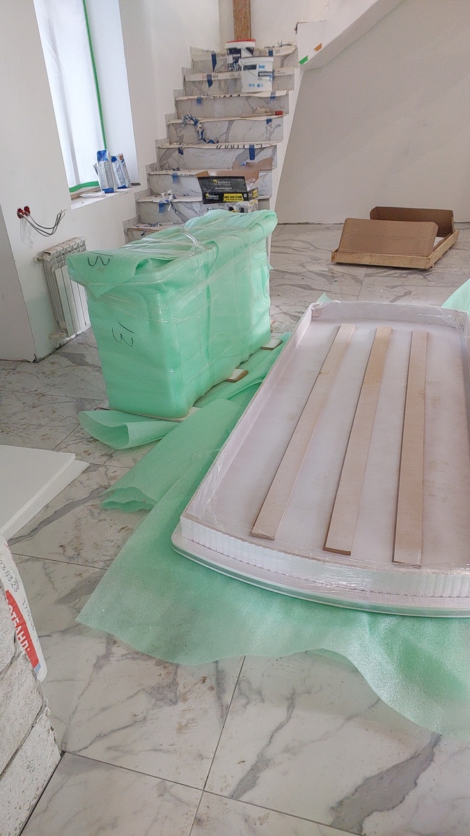 Пока в разобранном виде,но скоро будет красотищаааа