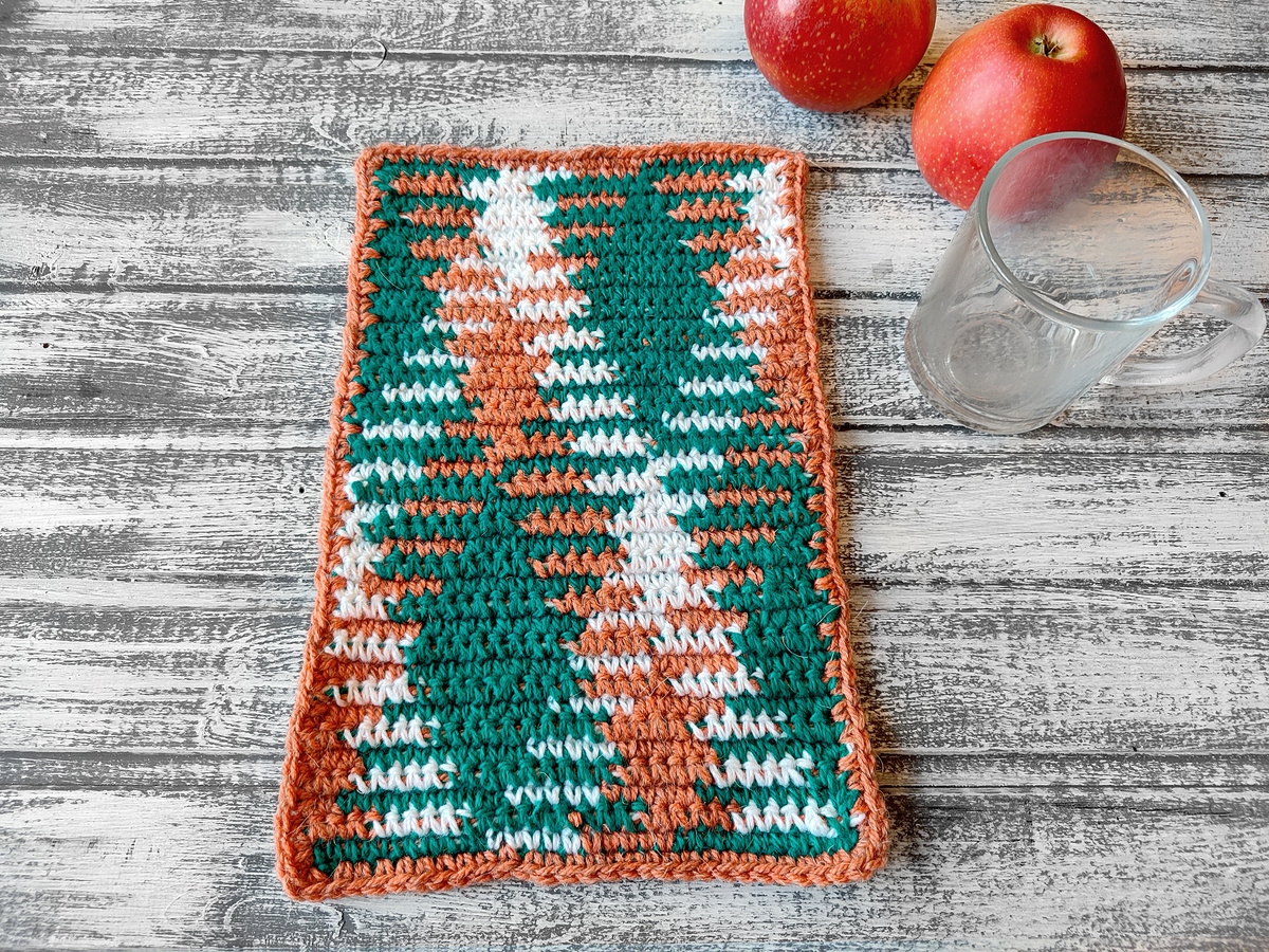 Подставка под горячее крючком