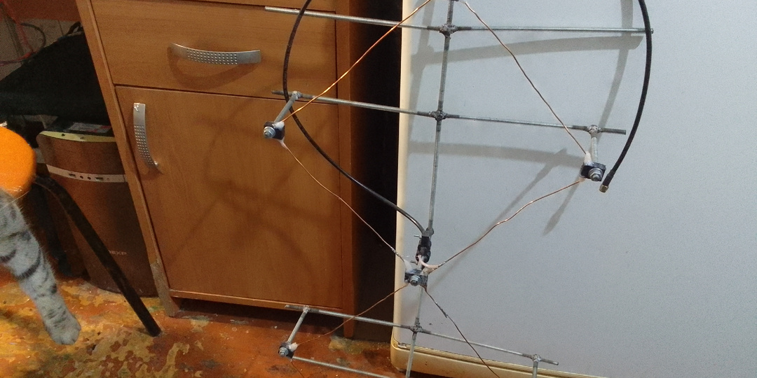 Антенна для LPD и PMR радиостанций системы биквадрат (Хардченко) своими руками