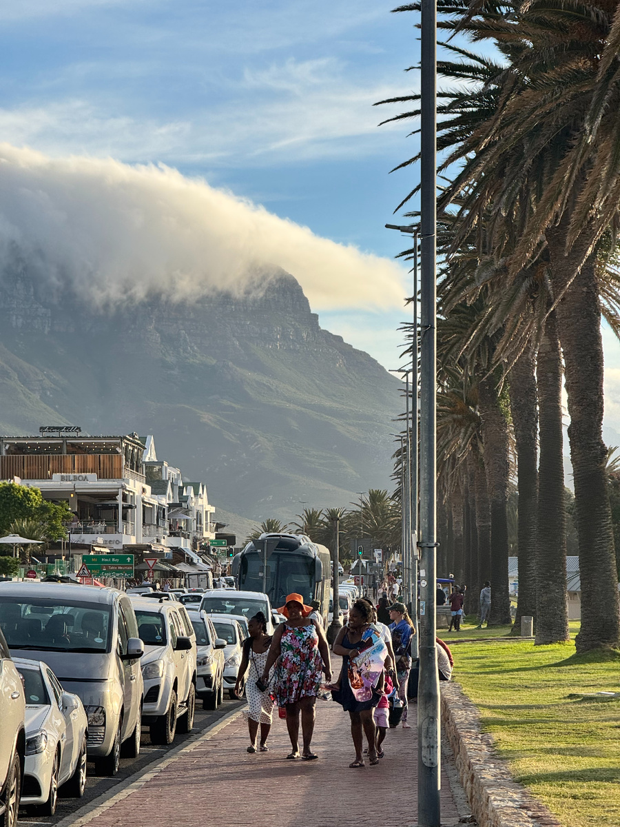 Вечер в Кейатуне. Camps Bay