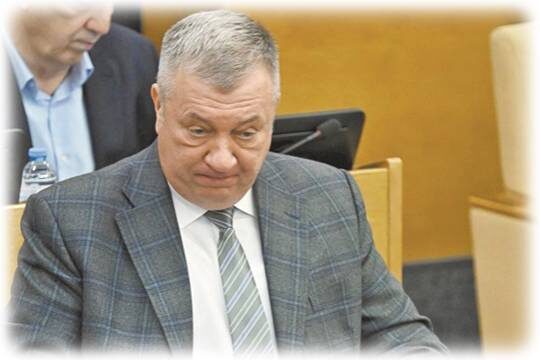    Генералу Гурулёву хотят указать место