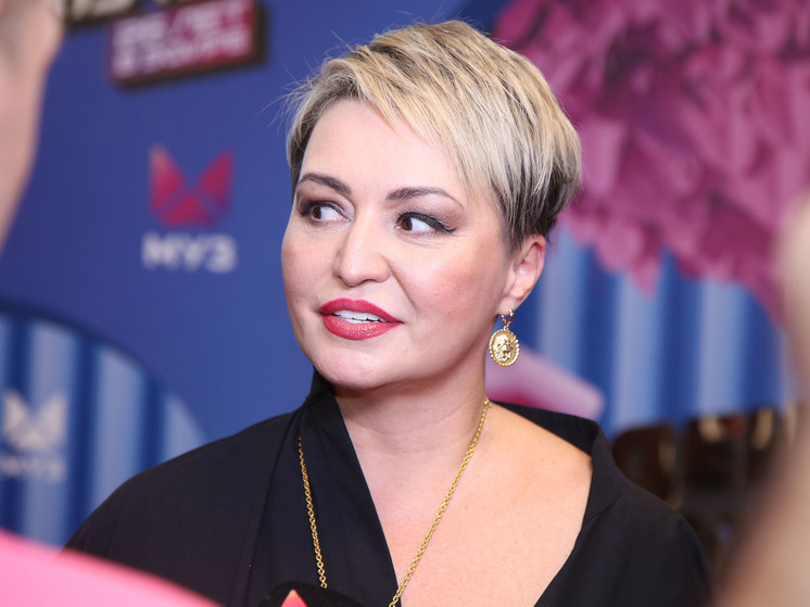   Лилия Шарловская