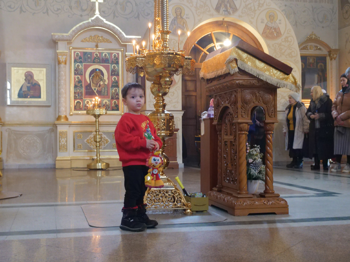 Георгий - завсегдатай водосвятных молебнов отца Александра