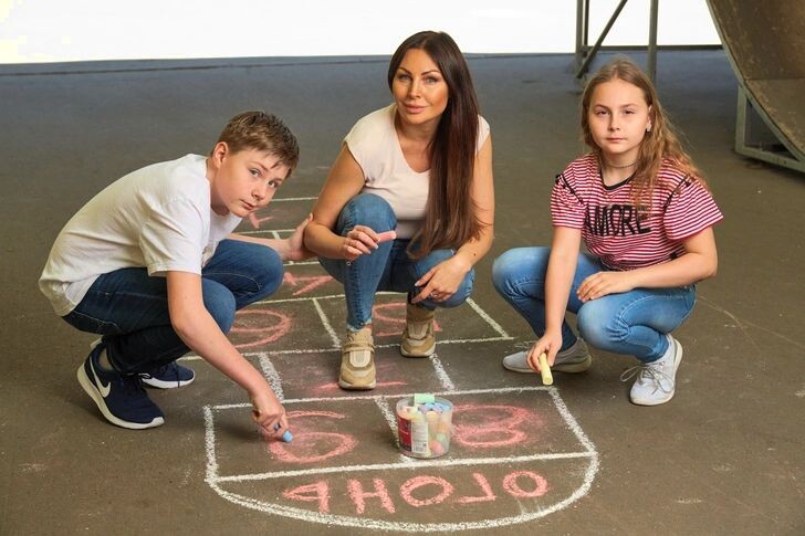 Сын и дочь сначала снимались в кино, но затем решили выбрать иную стезю