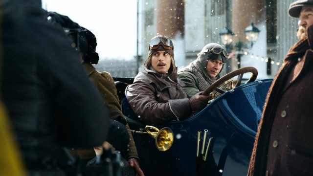    Кадр из фильма «Битва моторов»