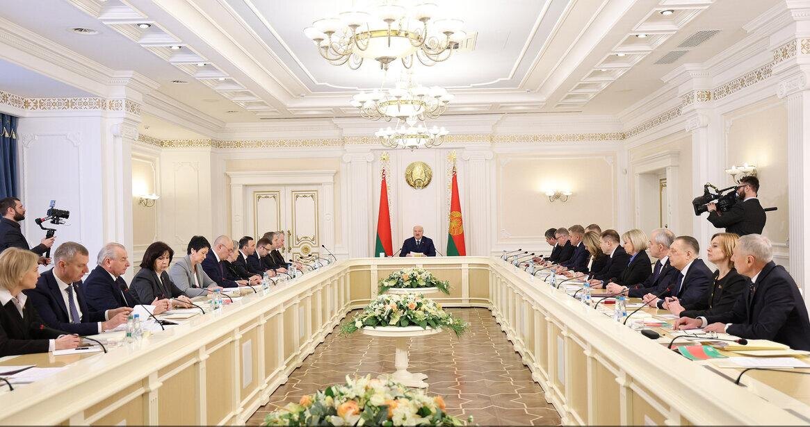 10 лет племяннику поздравления