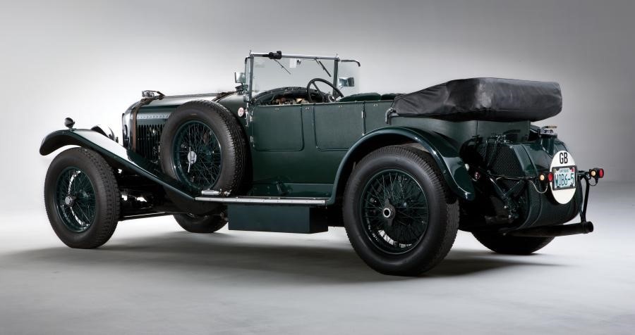 Bentley Speed Six сзади. Источник фото: auto.vercity.ru