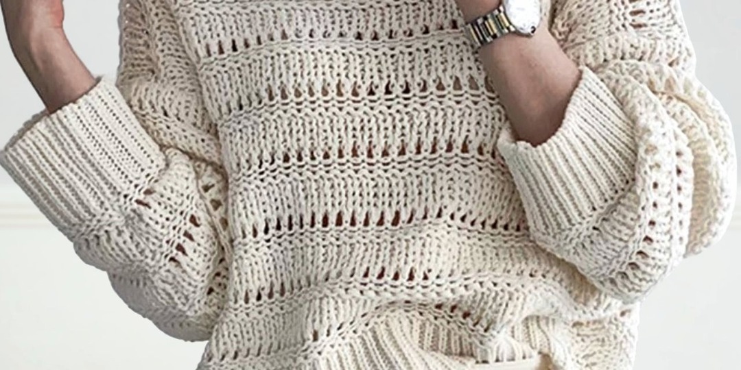 Натурально-белый джемпер с эффектным структурным узором и ещё 5 моделей спицами