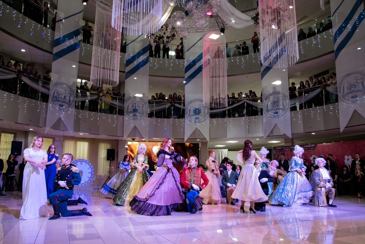    В Сургуте состоялся Бал науки | Фоторепортаж