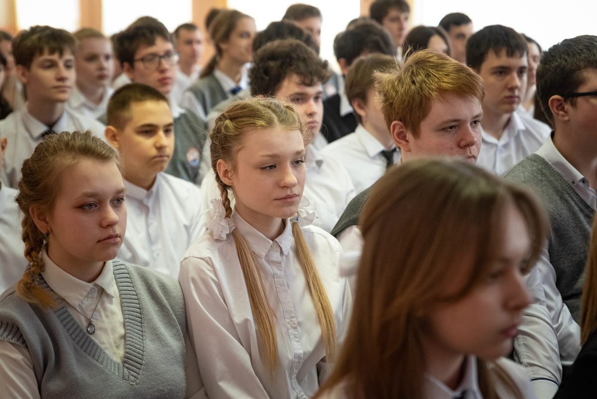    В Курске в школе №45 прошла встреча «Твой выбор — твоё будущее»