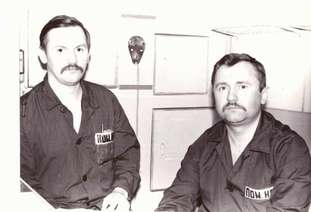 Командир БЧ-2 И.Курдин и помощник командира В.Сучков, будущий контр-адмирал