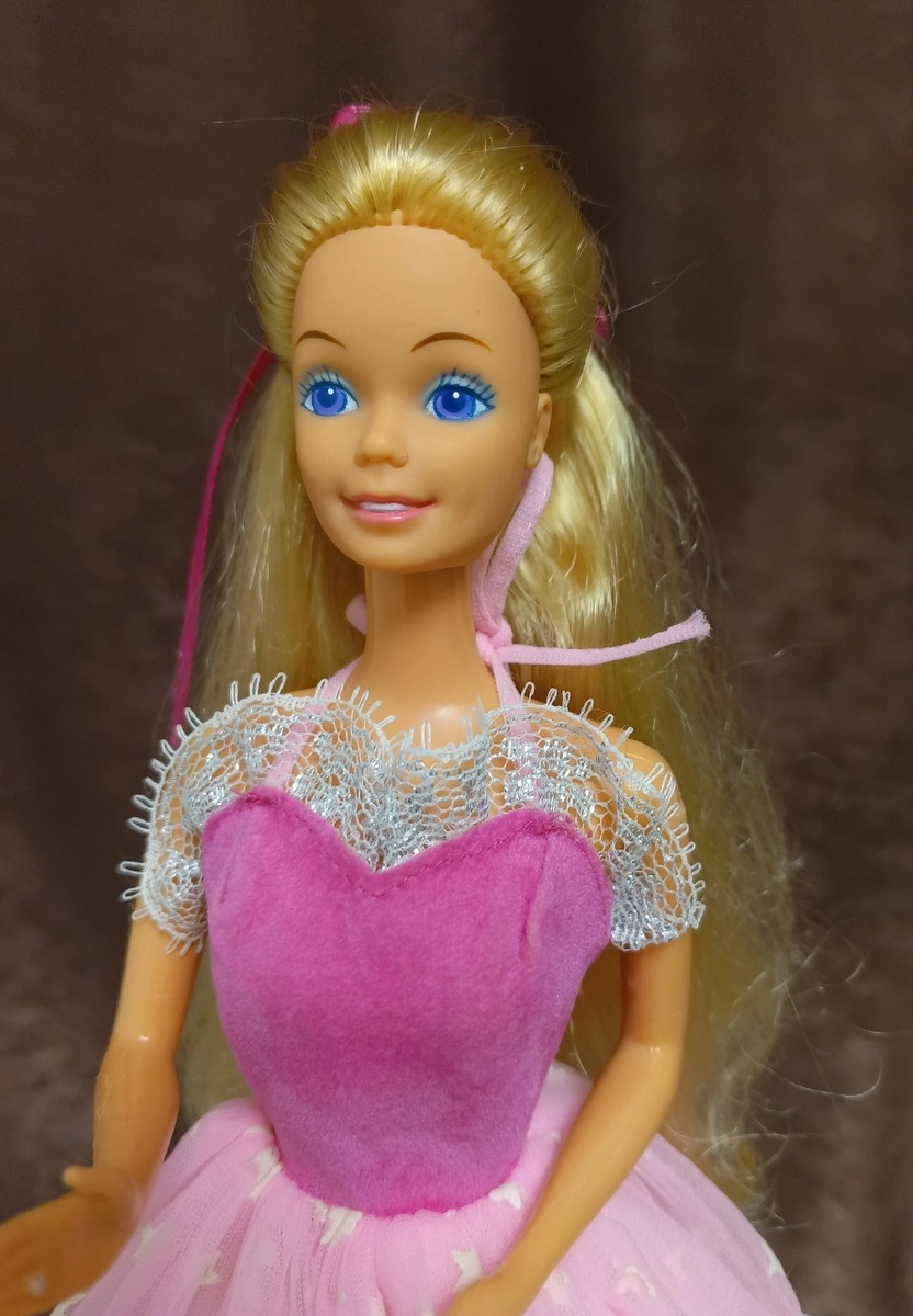 Барби, Барб. Молодой возраст