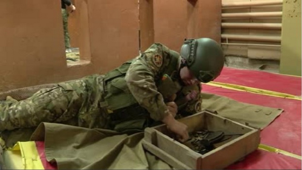    В 35-й курской школе прошло первенство по военно-прикладным дисциплинам