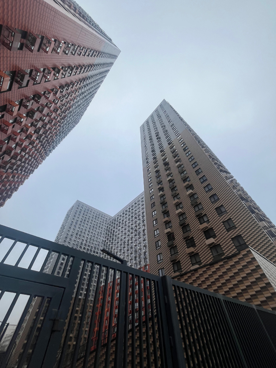 Новенькие дома 