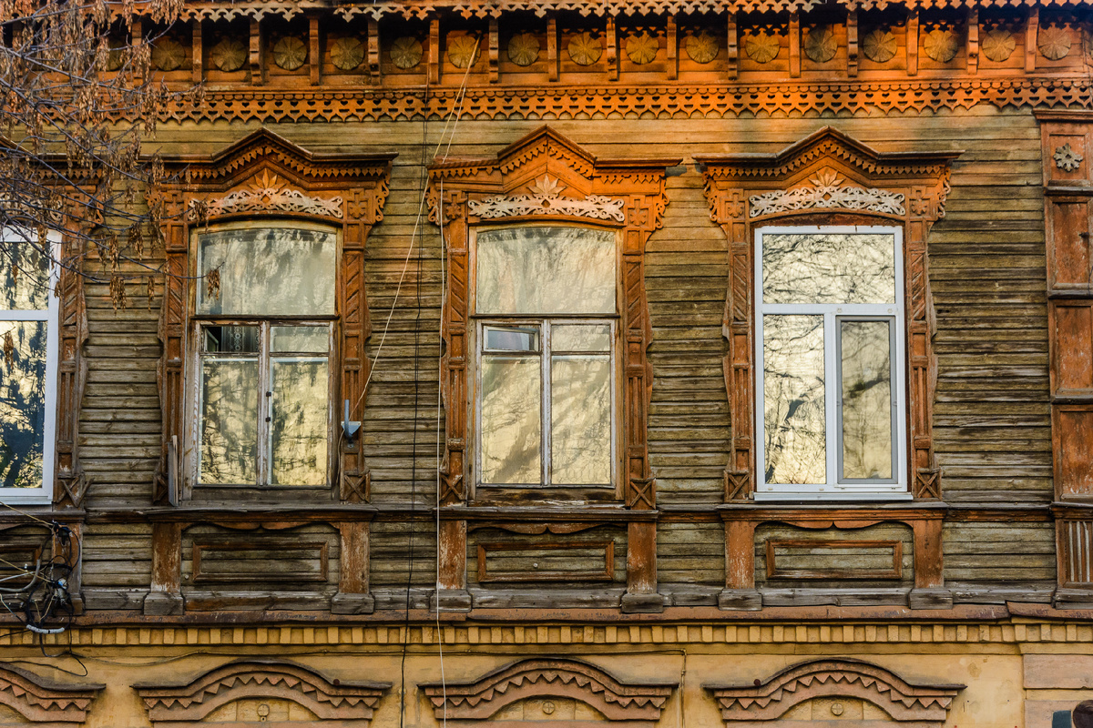 Некрасовская, 85 / Садовая, 72 