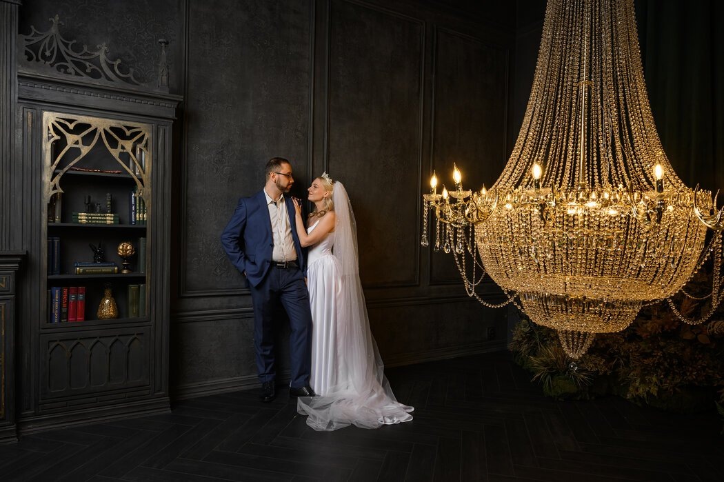 Поиск подходящего партнера для серьезных отношений — это процесс, который может быть как увлекательным, так и сложным.



Важно не только найти человека, который будет вам интересен, но и убедиться, что вы подходите друг другу по многим важным критериям.

Рассмотрим несколько ключевых шагов, которые помогут вам найти подходящего мужчину для отношений.