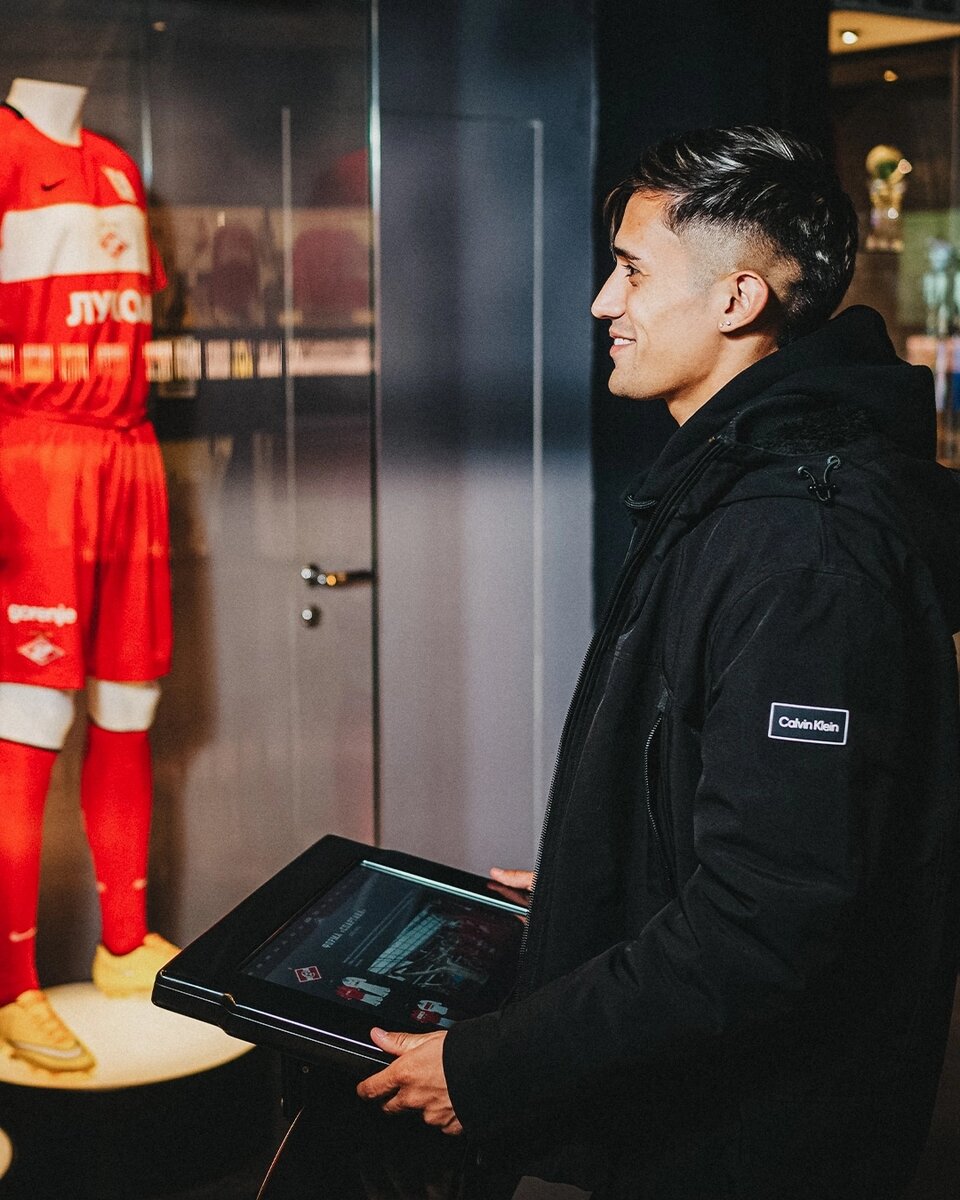 Пабло Солари в музее ФК "Спартак-Москва"