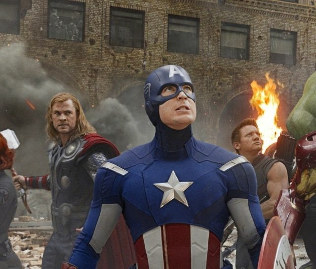    Кадр из фильма «Мстители»