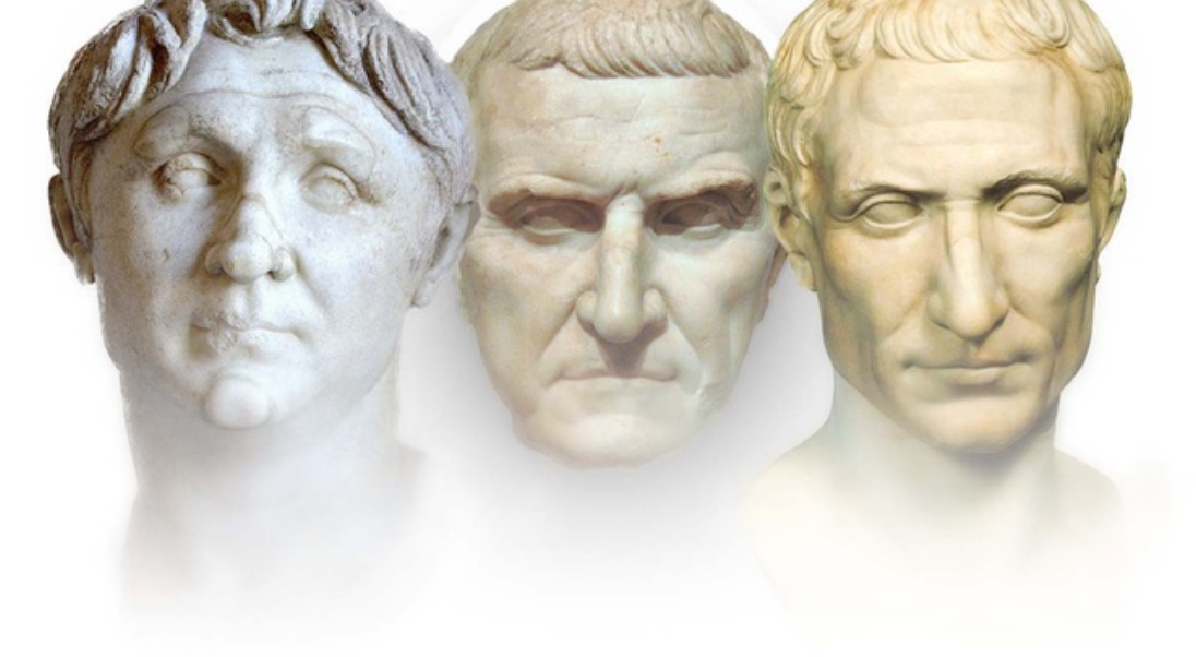 Вот они слева направо: Гней Помпей, Марк Красс, Юлий Цезарь