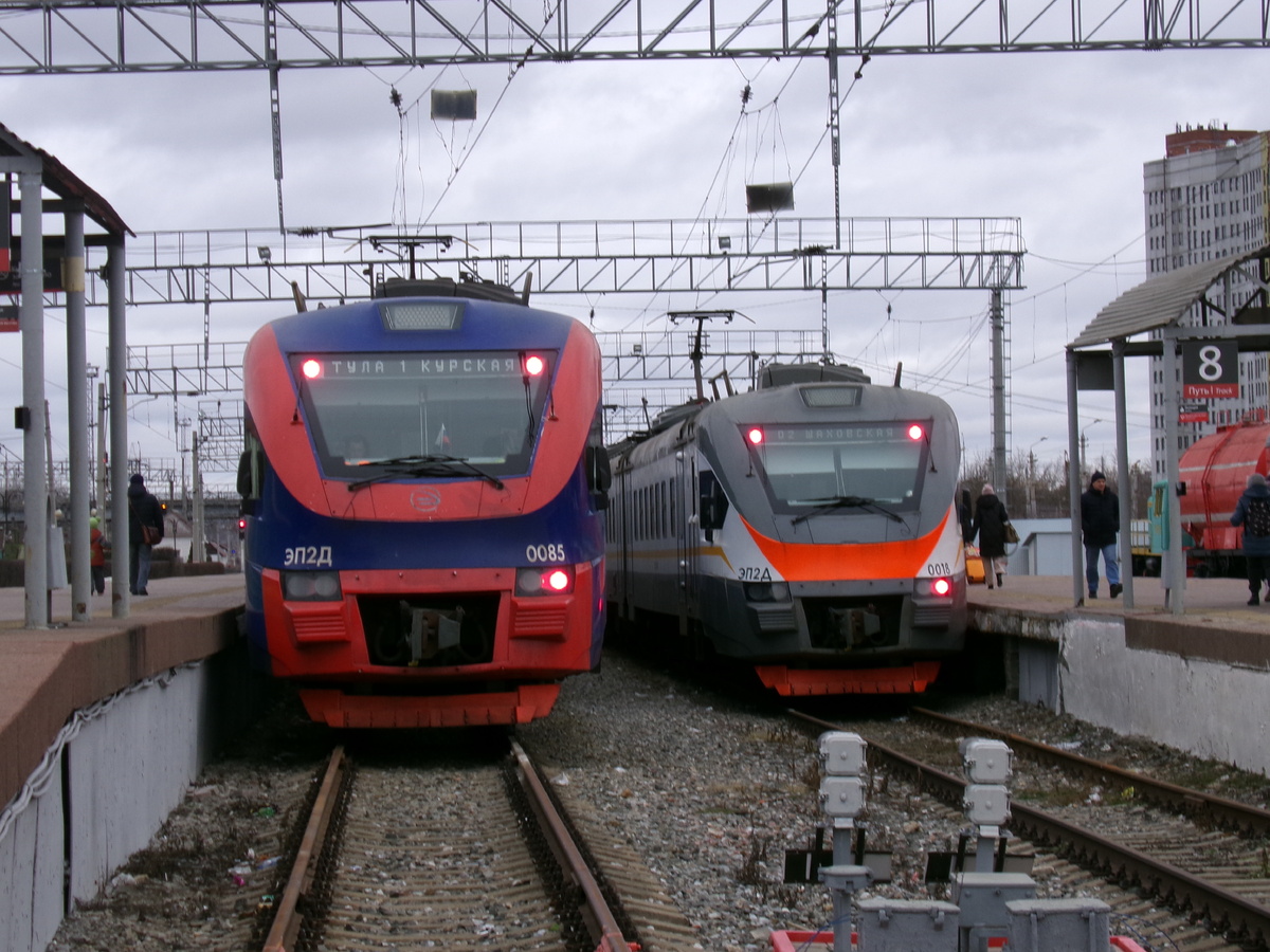 Электропоезда московского направления на ст. Тула-1. фото автора канала