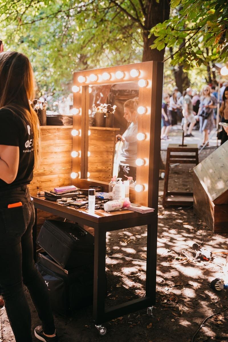 Гримерный стол Loft Brown, фотография предоставлена сайтом kengo.ru