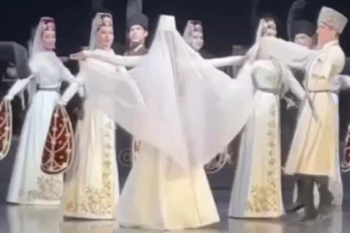    Руководитель оркестра скончалась во время концерта в Северной Осетии