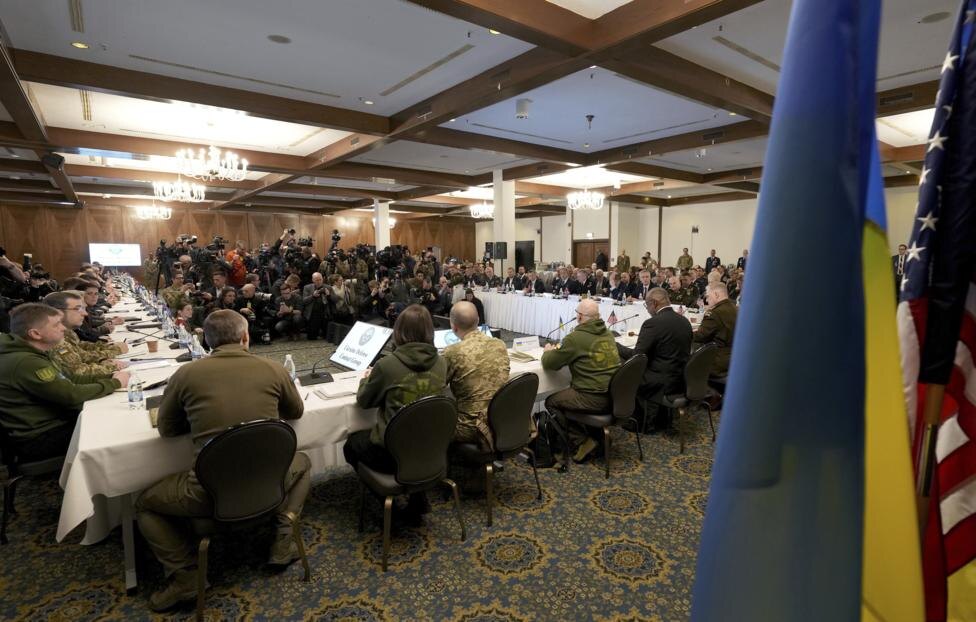     The Washington Post: На «Рамштайне» США не объявят новых пакетов помощи для Украины