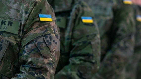    Минобороны Украины начало набирать молодых людей от 18 до 25 лет по контракту Егор Гордеев