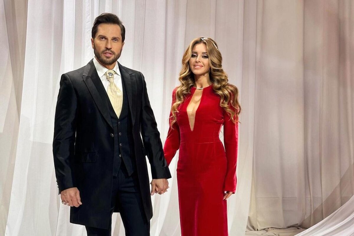    Александр Ревва с женой Анжеликой Социальные сети