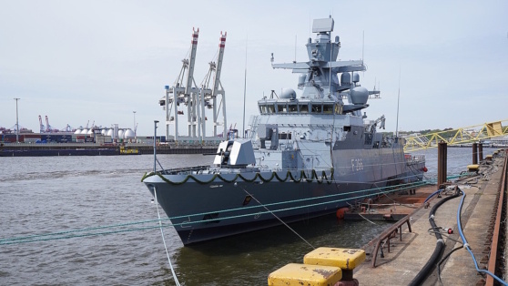    В двигатель строящегося корвета в ФРГ неизвестные засыпали металлическую стружку Егор Гордеев