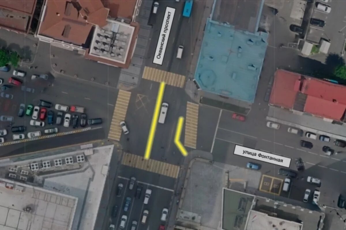    Во Владивостоке пересмотрели схему расстановки делиниаторов у здания мэрии