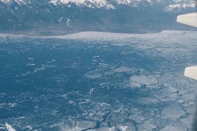    Почему Байкал не замерзает в 2025 году?