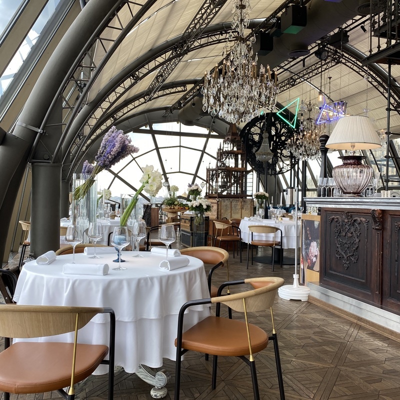 Ресторан White Rabbit, Moscow 