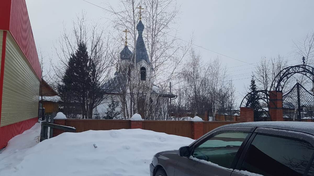 Храм в Мерети