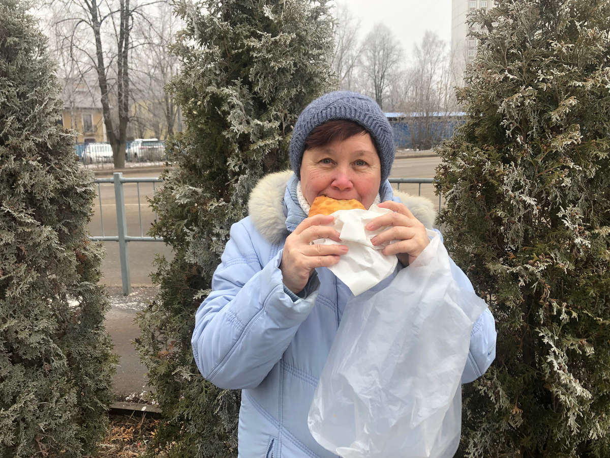 Два поцелуя - два чебурека.